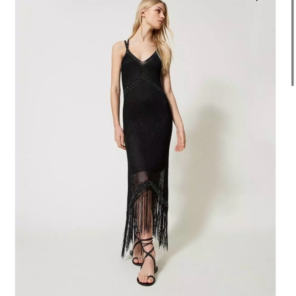 TWIN-SET Scee Elegant Black Dress with Embroidery - Picture 16 of 16